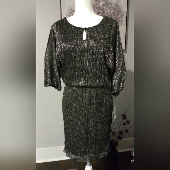 jcpenney grey dress Top-tier Silver / JC Penney Metallic Silver, Charcoal Discounts Dress. Size 6. Nwt Jcpenney clearance